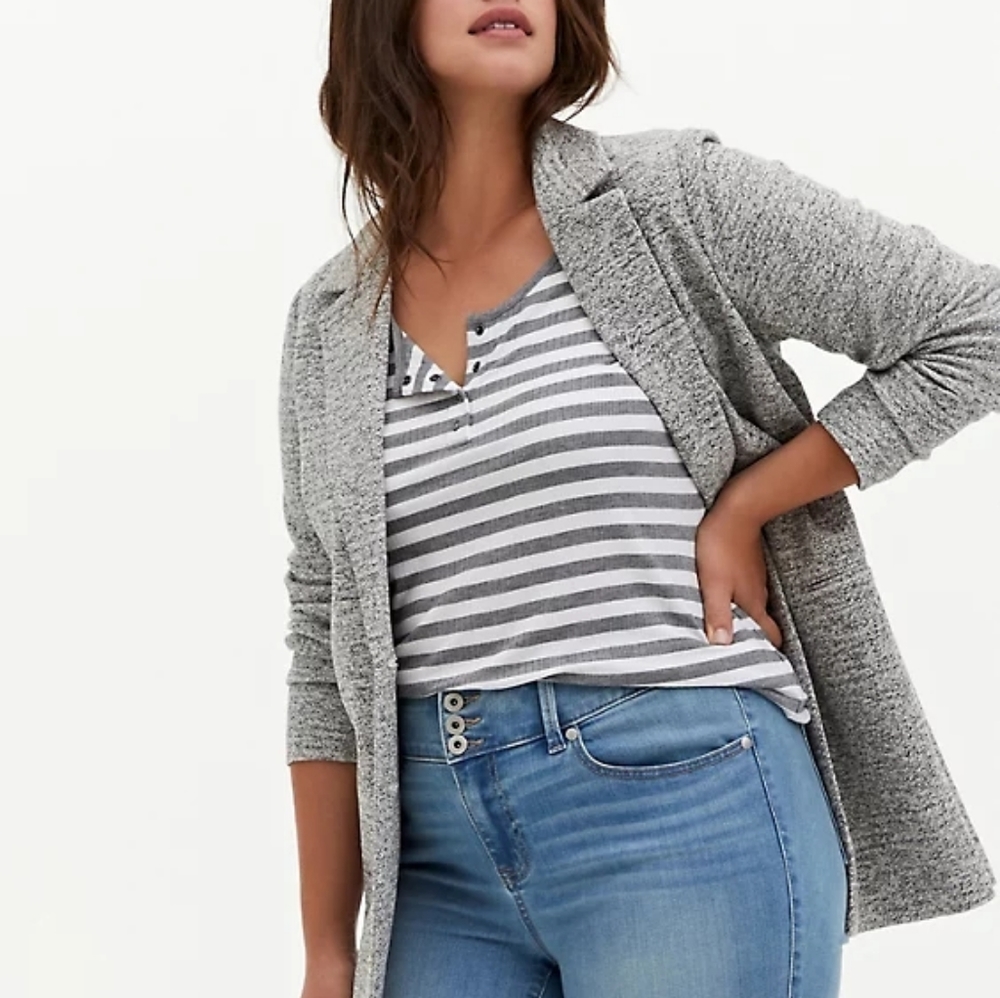 Torrid two button blazer